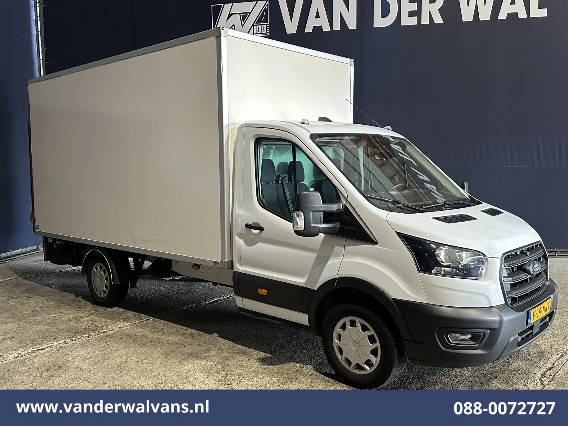 Ford Transit 2023 - 2.0 TDCI 131pk Bakwagen Laadklep Euro6 Airco | Cruisecontrol | Verwarmde voorruit image 7