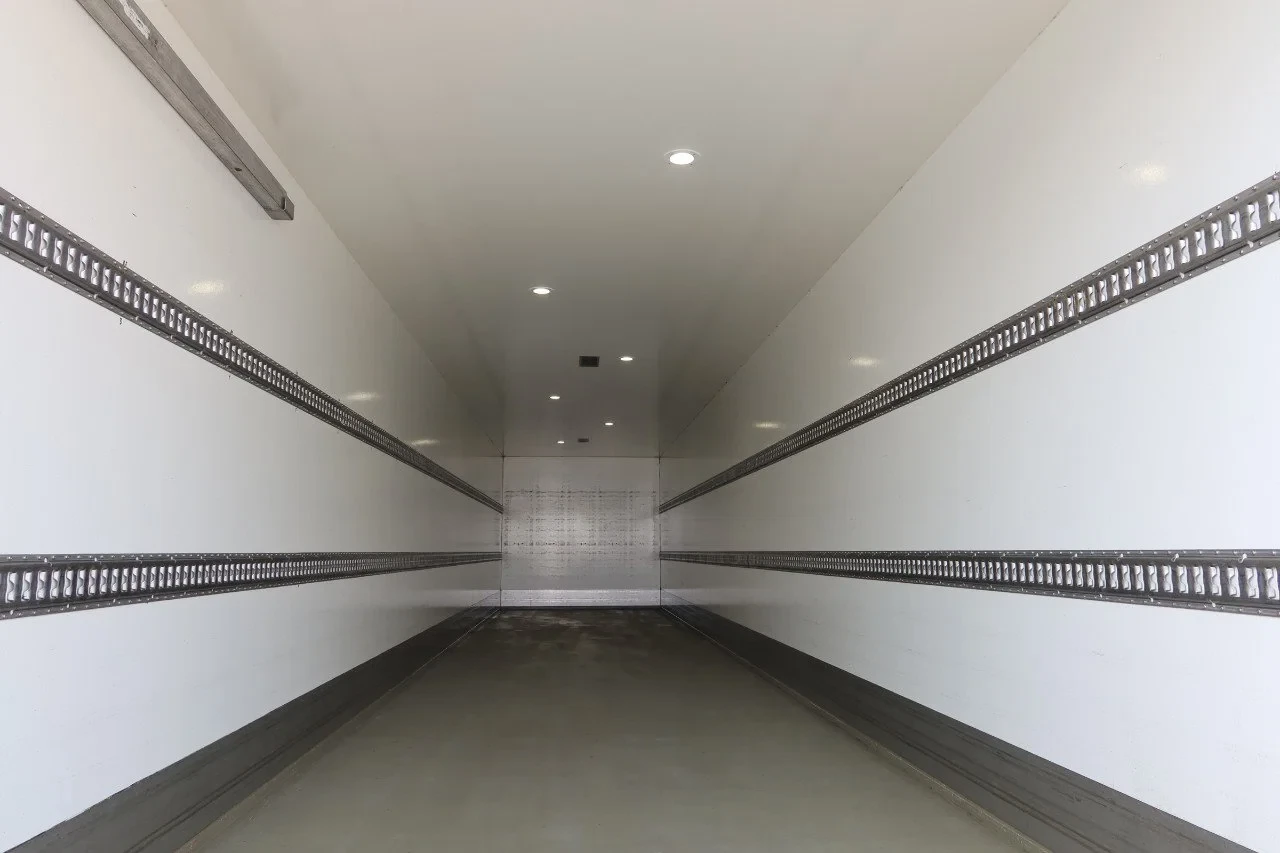HEIWO TGM 2019 - Heiwo city trailer geïsoleerd + Dhollandia 2000 KG klep afbeelding 5