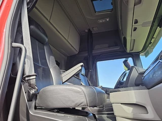 Scania R 2023 - R560 image 7