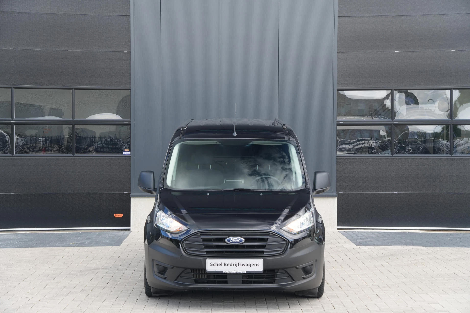 Ford Transit Connect 2023 - 1.5 EcoBlue L2 Trend 100pk - 2x Schuif - Automaat - Cruise - PDC - Camera - Carplay - Rijklaar obrázek 2