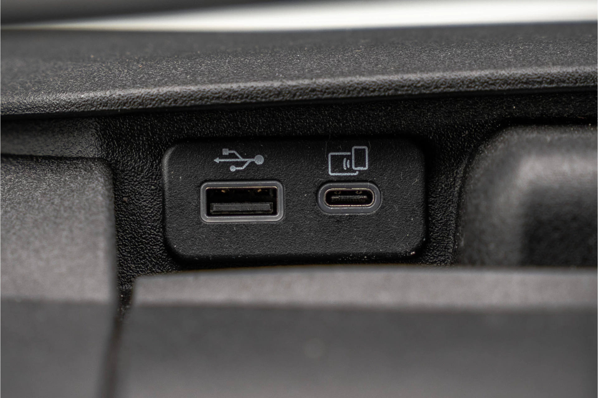Iveco Daily 2024 - 35S18 | 3.0L 180PK | Automaat | NW MODEL | 3.5T Trekgewicht | Camera | Carplay | Climate imagen 25