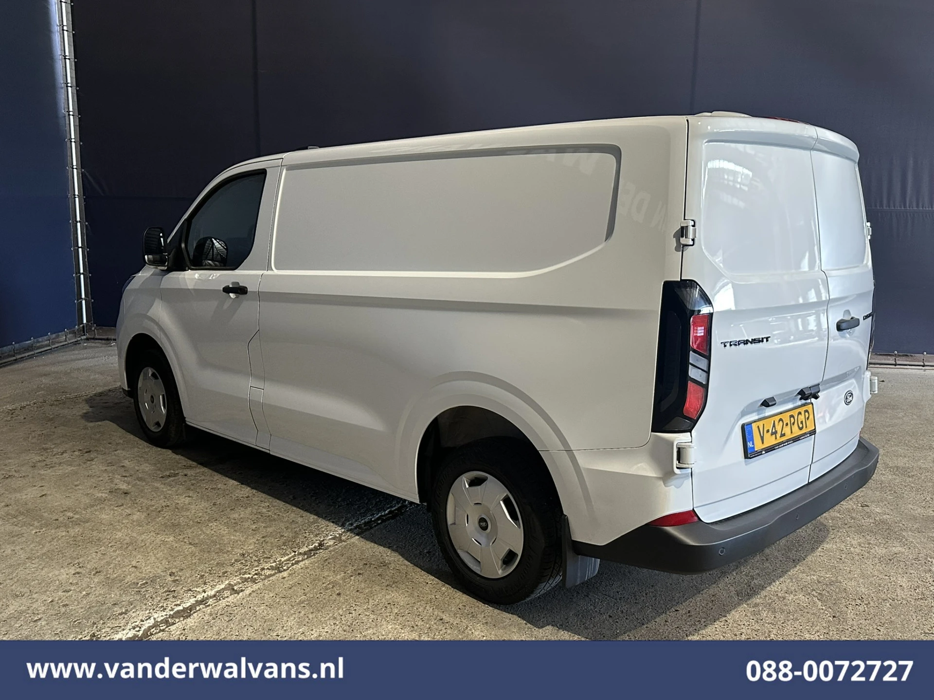 Ford Transit Custom 2024 - 2.0 TDCI 111pk L1H1 Euro6 Airco | Camera | LED | Apple Carplay | Cruisecontrol obrázek 10