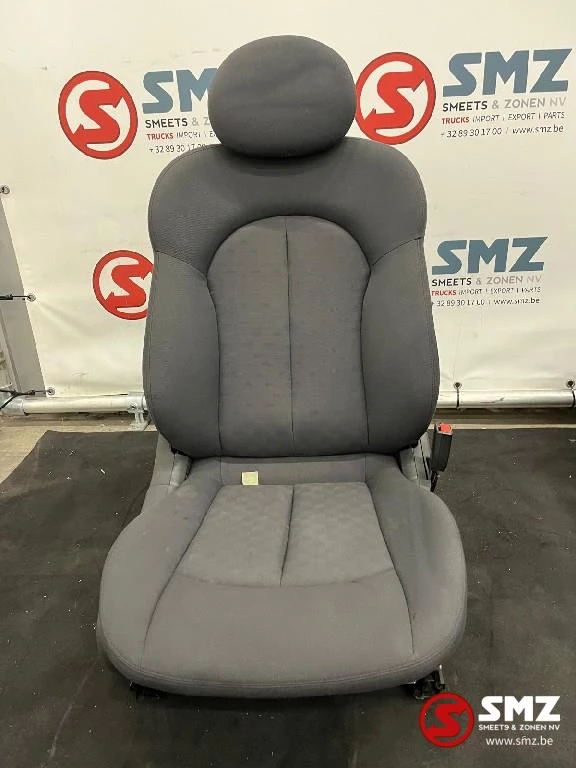 Mercedes-Benz - Occ set interieur met zetels W209 Mercedes obrázek 19