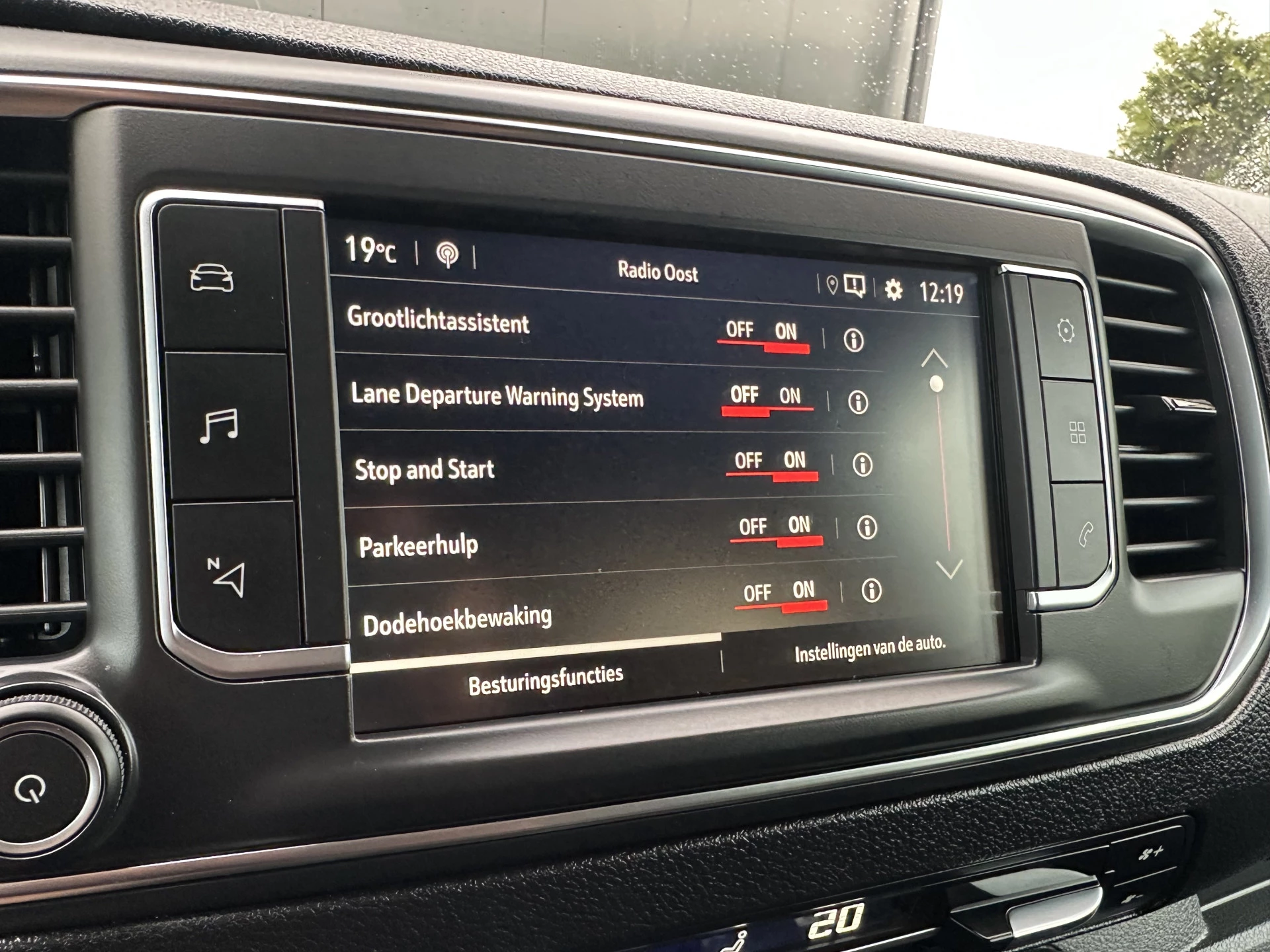 Opel Vivaro 2020 - 2.0 CDTI 150 PK SPORT / L3H1 / 1e EIG. / ALUCA INRICHTING / TREKHAAK / CAMERA / BLIND SPOT / ECC / CRUISE immagine 16