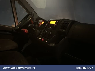 Peugeot Boxer 2022 - 2.2 BlueHDi 141pk Bakwagen 436cm Lang Laadklep Euro6 Airco | Cruisecontrol | 955kg laadvermogen obrazek 13