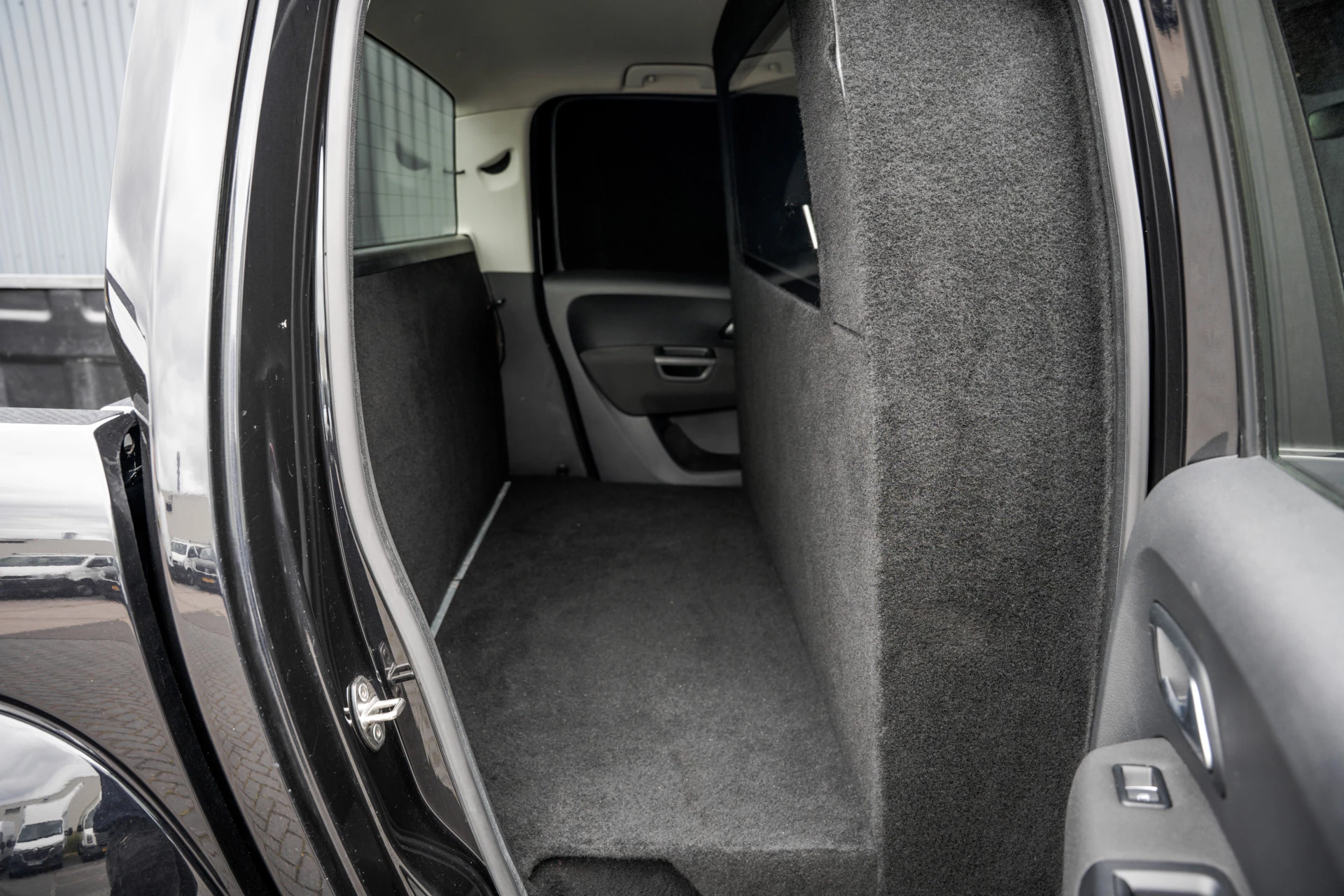 Volkswagen Amarok 2020 - Highline V6 3.0 TDI 4x4 | 258 PK | 1ste Eigenaar | LED | Camera | Carplay | Cruise | Trekhaak | Airco Bild 26