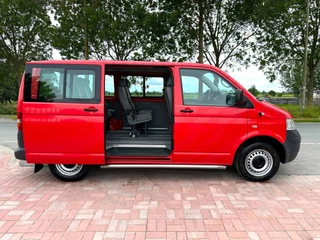 Volkswagen Transporter 2008 - Kombi 2.5 TDI AUTOMAAT 174 PK!!! 7 PERSOONS YOUNGTIMER obrazek 2