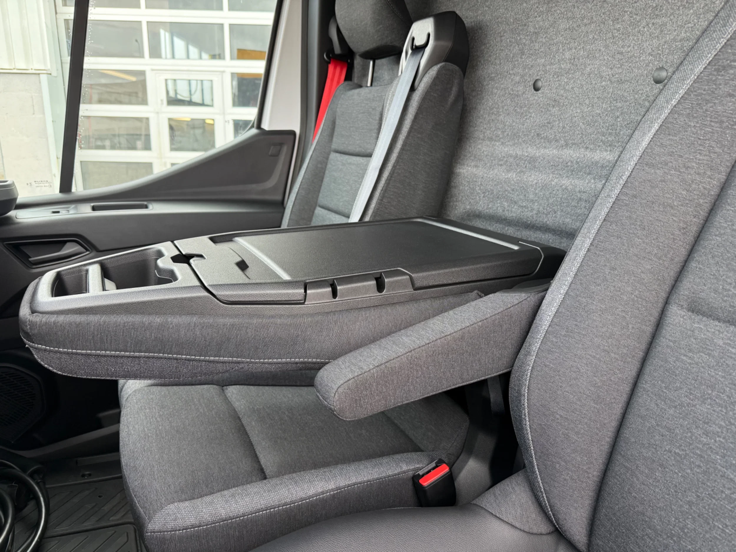 Renault Master 2026 - Red Edition E-Tech L3H2 VOORRAAD/ 270gr. DEUREN/ BETIMMERING afbeelding 9