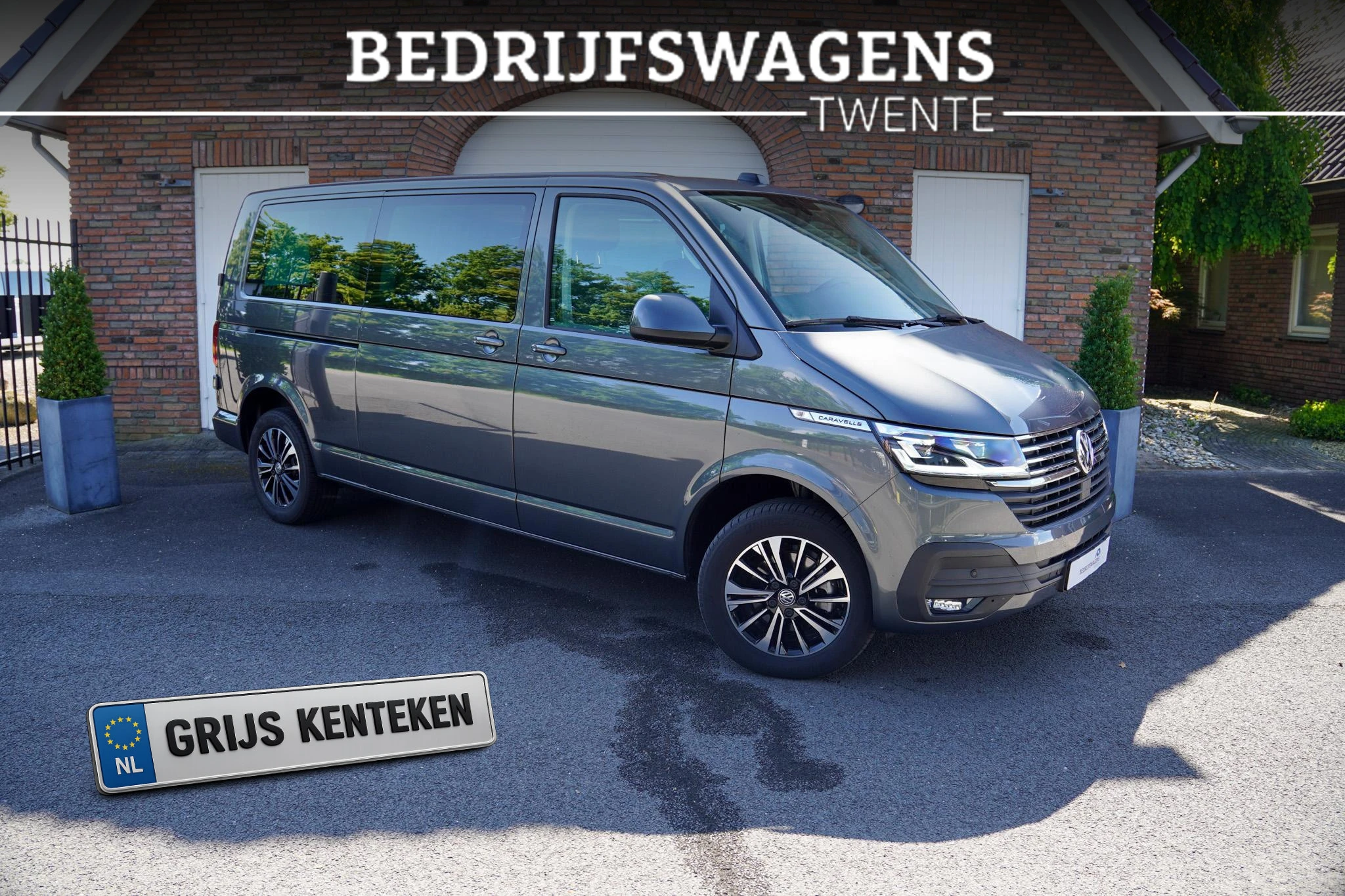 Volkswagen Transporter 2024 - CARAVELLE 150pk DSG DUB/CAB 2x Schuifdeur afbeelding 1