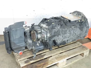 MAN N/A - Gearbox & Clutch Parts Versnellingsbak 12AS2301IT obrazek 2