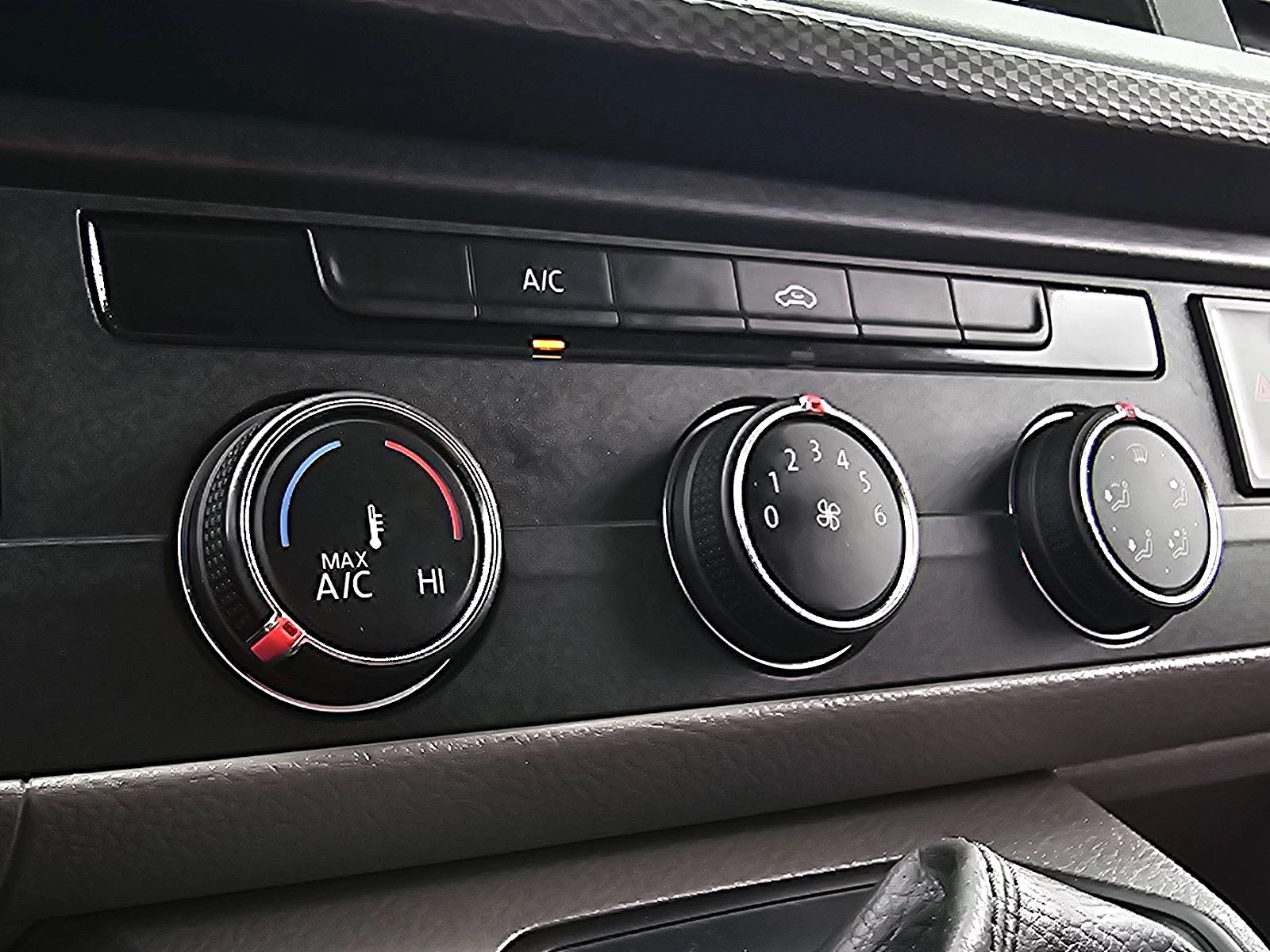 Volkswagen Transporter 2024 - 2.0 TDI imagem 10