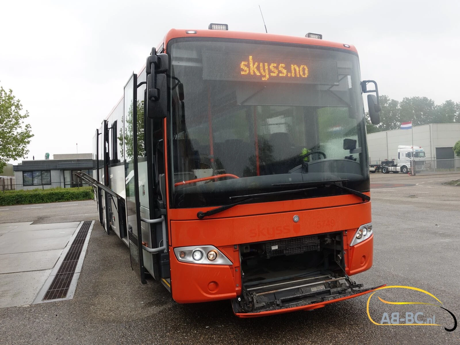 Mercedes-Benz Intouro 49 Seats Liftbus EURO 6 2016 obrázek 13