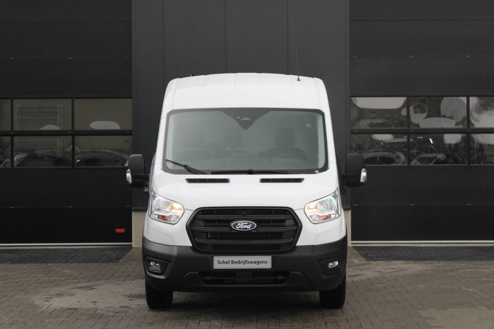 Ford Transit 2024 - 350 2.0 TDCI L2H2 Trend 130pk - Facelift - 2x Schuifdeur - Adaptive Cruise - Navigatie - Blind Spot - 360 Camera - Stoel - Stuurverwarming - Rijklaar zdjęcie 25