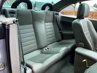 Renault Mégane 2006 - Coupé-Cabriolet 2.0-16V Privilège Luxe immagine 14