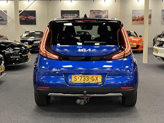 Kia e-Soul 2023 - ExecutiveLine 64kWh 204PK Automaat | Leder | Navigatie | Head-Up display | Schuifdak | Trekhaak | Harman Kardon Audio изображение 16