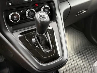 Mercedes-Benz eCitan 2023 - 112 Pro L2H1 / 51 kWh / 6.716 KM / LED HIGH PERFORMANCE KOPLAMPEN / CAMERA / ECC / TREKHAAK / STOELVERW obrazek 20