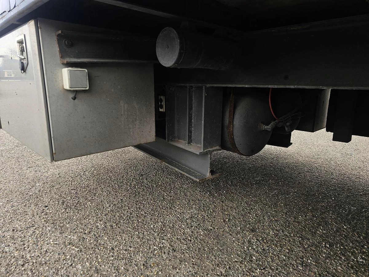 KMA MW 20 L - TANDEM - BOX - HARDWOOD FLOOR - DOUBLE TIRES 2004 obrázek 28