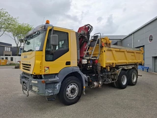 Iveco Trakker 2006 - 380T35 / 6X4 / 2X BIG AXLE / FULL STEEL / HMF 1560 K2 REMOTE / 2SIDE TIPPER / 335304 KM / NEW TURBO / AIRCO / EURO-3 / 2006 bild 3