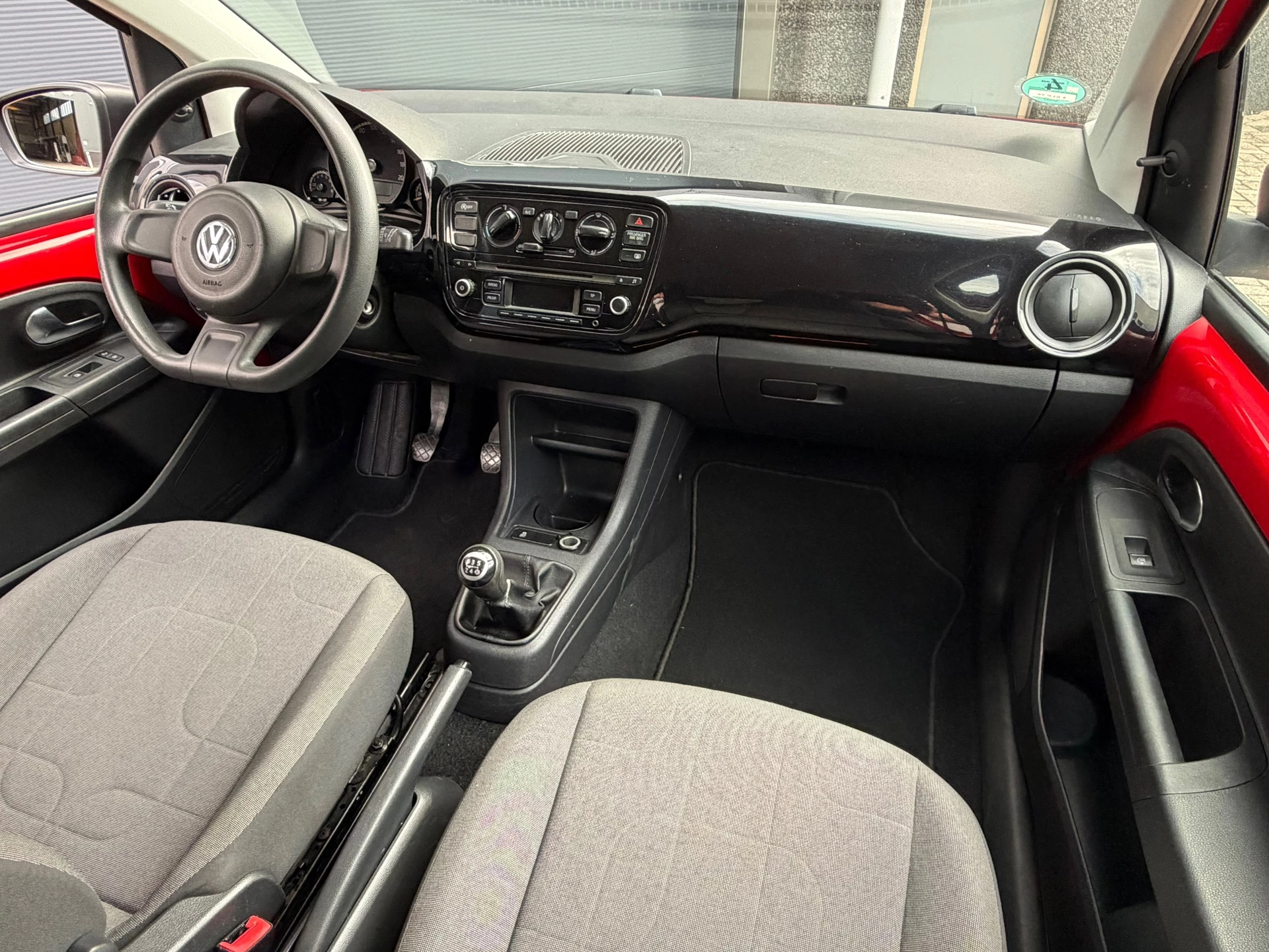 Volkswagen up! 2013 - 1.0 move up! BlueMotion bj.2013 Airco|5 Drs|Lm velg|Nap. afbeelding 9