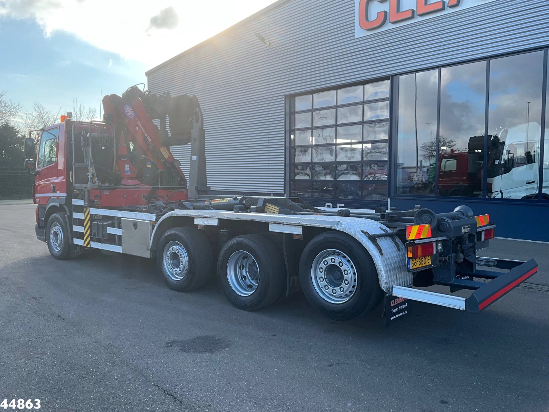 DAF 85 2012 - FAQ CF 460 HMF 16 Tonmeter Z-kraan image 4