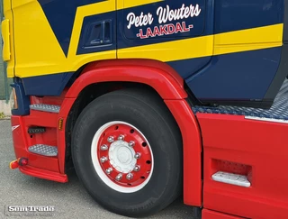Scania R 2023 - R560 SUPER FULL OPTIONS PTO + HYDRAULICS SPECIAL SHOW TRUCK ONLY 266.000 KM BELGIUM-TRUCK obrazek 23
