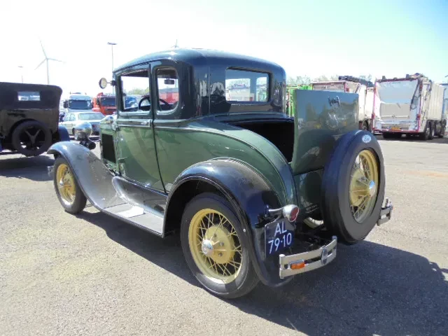 Ford A COUPE 1930 - A COUPE immagine 6