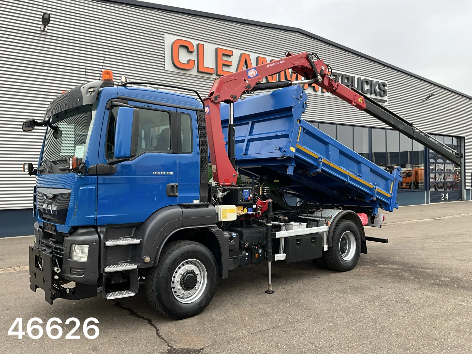 MAN TGS 2014 - 18.360 4x4 Euro 6 HMF 12 Tonmeter laadkraan afbeelding 1