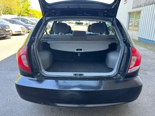 Kia Rio 2005 - 1.5 LS ICE , Airco bild 5
