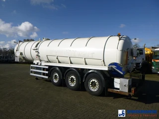 Whale Vacuum tank inox 29 m3 / 1 comp + engine 2006 imagen 3 miniatura