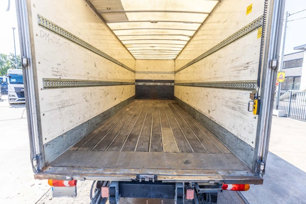 Renault 2014 - D16 250+DHOLLANDIA 1.5T. afbeelding 9