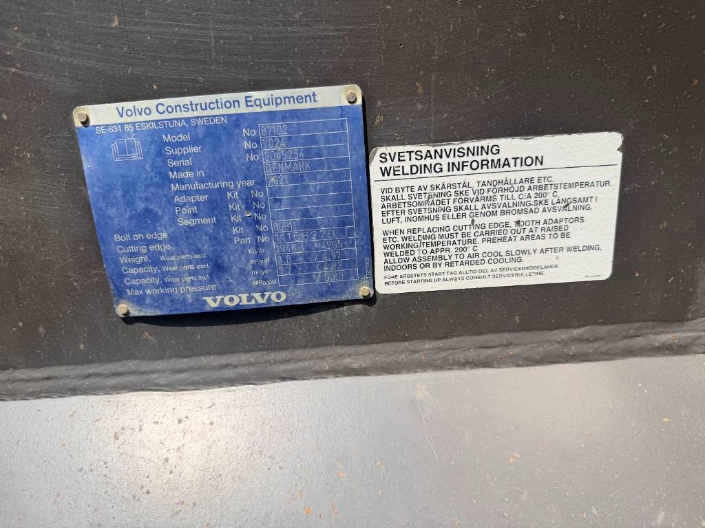 Volvo 2005 - L150E immagine 32