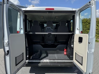 Peugeot Boxer 2019 - 2.2 BlueHDI 141 PK / EURO 6 / L1H1 / 9 PERSOONS / AIRCO / CRUISE / PRIJS IS INCL !! / PERSONENBUS / BLUETOOTH imagen 4