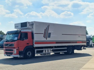 Volvo FM 2010 - 330 4x2 - Frigoblock frigo - Zepro loadlift - Full air afbeelding 3 miniatuur