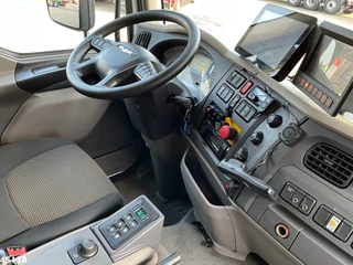 DAF FAG LF 220 Euro 6 Terberg Olympus 14m³ Just 122.749 km! 2015 - N/A image 10