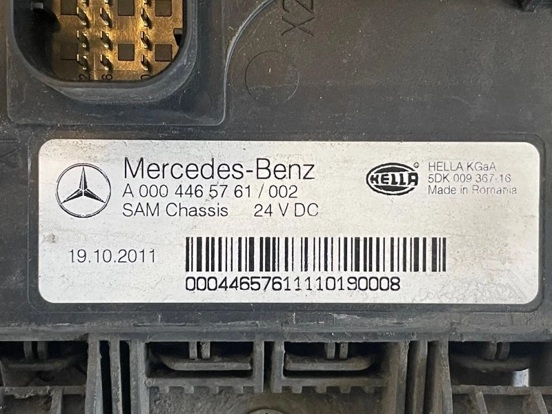 Mercedes-Benz - A 0004465761 SAM CONTROL UNIT image 2