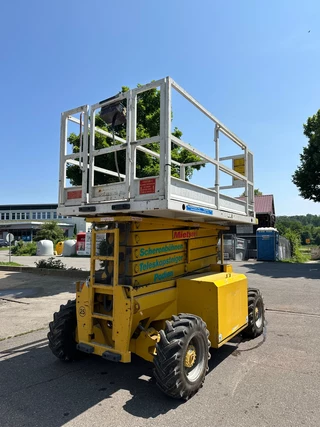 GSL N/A 1997 - S131 E16 4WDN Scherenarbeitsbühne for sale