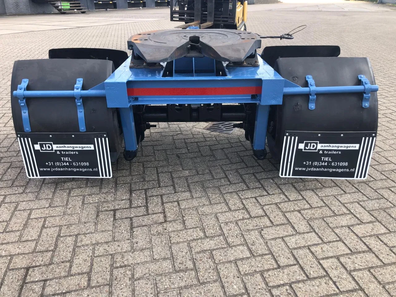 Diversen - Enkel as Dolly 10T - Blauw "Groenewegen" - Schotelhoogte: 100 cm afbeelding 3