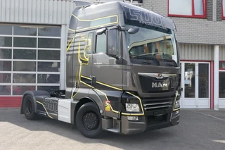 MAN TGX 2019 - 18.500 EvoLion Individual Edition | XXL Cab. | Retarder | 2 Tanks | 563360Km | 2019 | Stand Klima | Navi | A/C | ACC | Fridge | TV | Subwoofer | Euro6-C | 4X2 | German Truck te koop