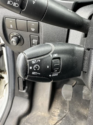 Citroën Berlingo 2018 - 1.6 BlueHDI 100 Club Economy S&S image 13