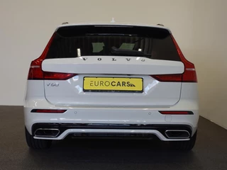 Volvo V60 2021 - 2.0 T6 Recharge AWD R-Design afbeelding 3 miniatuur