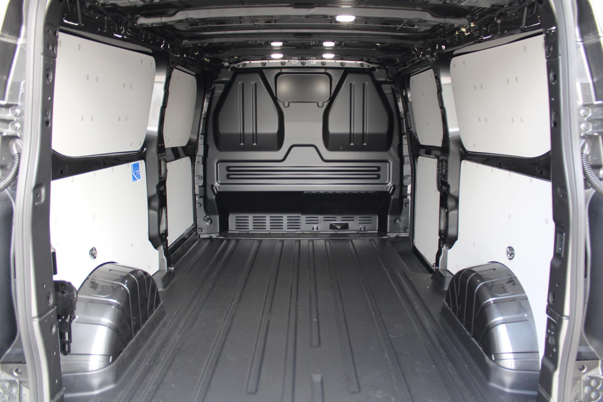 Ford Transit Custom 2025 - 320 2.0 TDCI L2H1 Limited 170pk - Adaptive Cruise - Stuurwiel verwarmd - Draadloos laden - Blind spot - Navigatie - Camera - Rijklaar zdjęcie 10