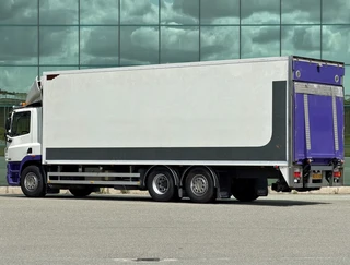 DAF CF 85.360 2011 - FAN EURO 5 AIRCO HEIWO ISOLATED BOX DHOLLANDIA 3000 KG. TAIL LIFT HOLLAND-TRUCK afbeelding 3 miniatuur