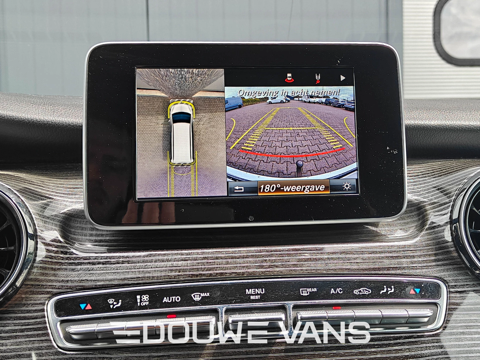 Mercedes-Benz V-Klasse 2019 - V300 L2 DC Avantgarde 360 Camera Trekhaak 239PK afbeelding 14