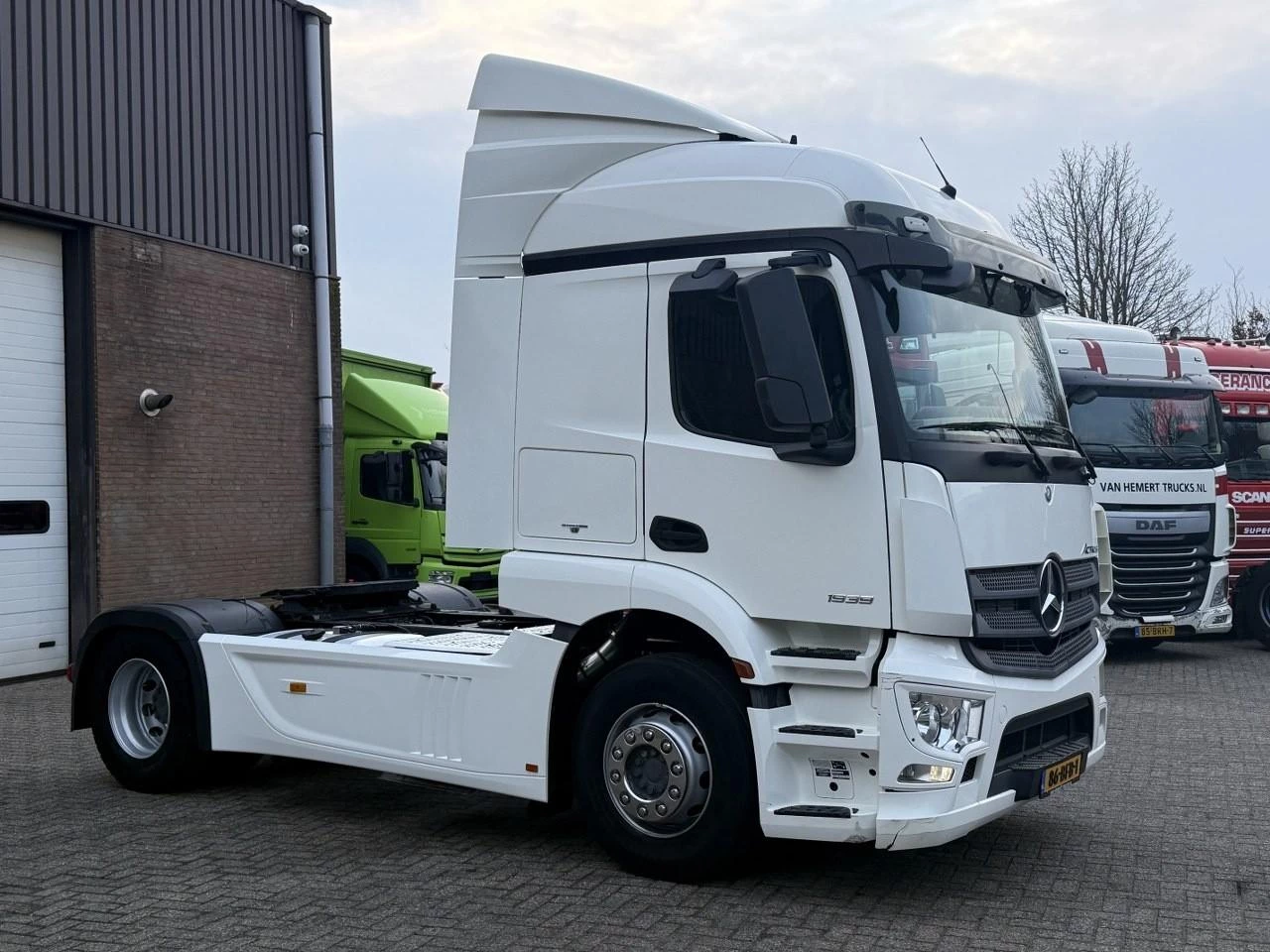 Mercedes-Benz Actros 2014 - 1939 Bild 2
