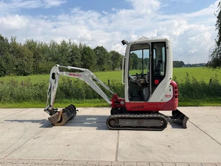 Takeuchi 2014 - TB216 afbeelding 2 miniatuur