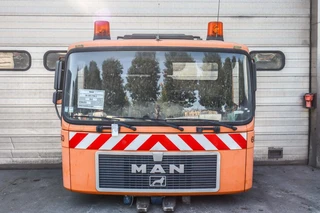MAN 1997 - F92L12 F2000 te koop