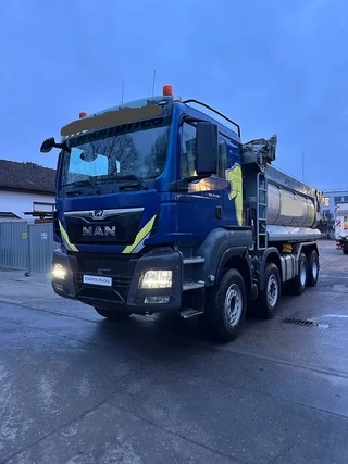 MAN TGS 2020 - 35.510 8x4 Kipper*Thermomulde*Blatt*Intarder*E6D*el.Verdeck te koop