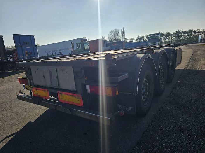 Burg 12-27 CCXGX |30 Foot tank container chassis | adr | Saf disc. 2002 Bild 2