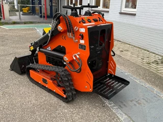 SKID STEER LOADER N/A 2025 - SL36C - NEW & UNUSED! obrazek 9