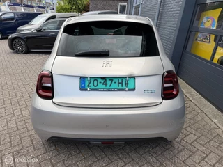 Fiat 500e 2025 - Giorgio Armani 42 kWh 118 PK Airco Navi Pano Leder изображение 4